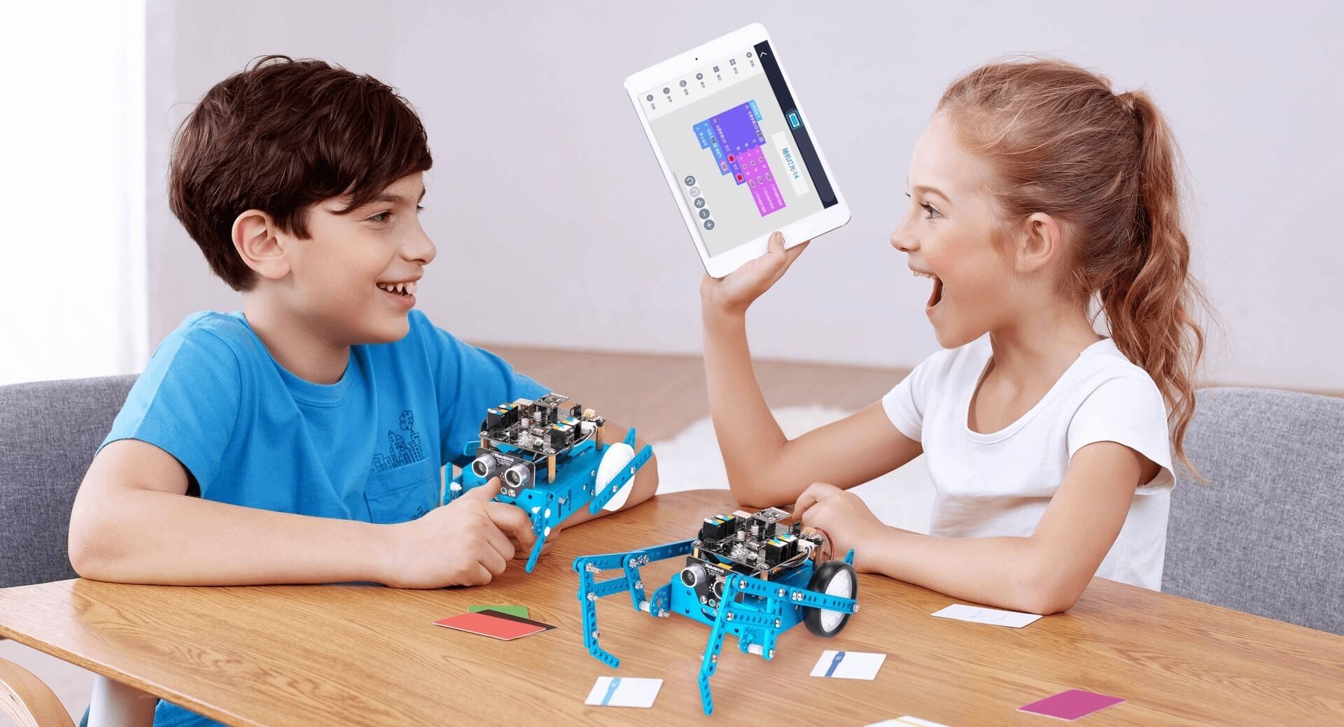 Работа над созданием ребенка. Роботы для детей. Робототехника для детей.